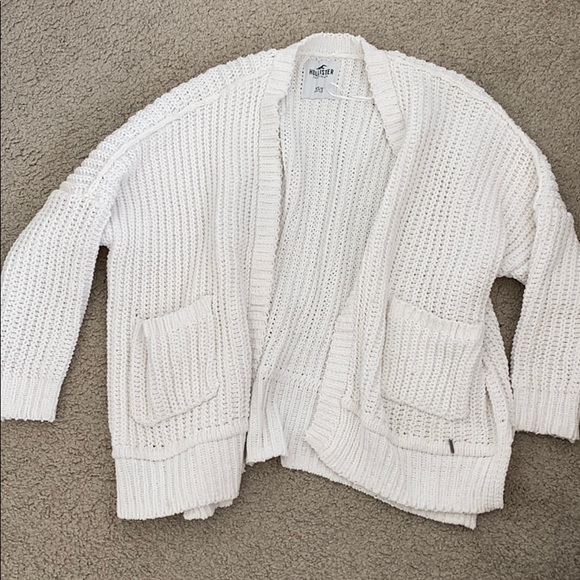 white chunky cardigan